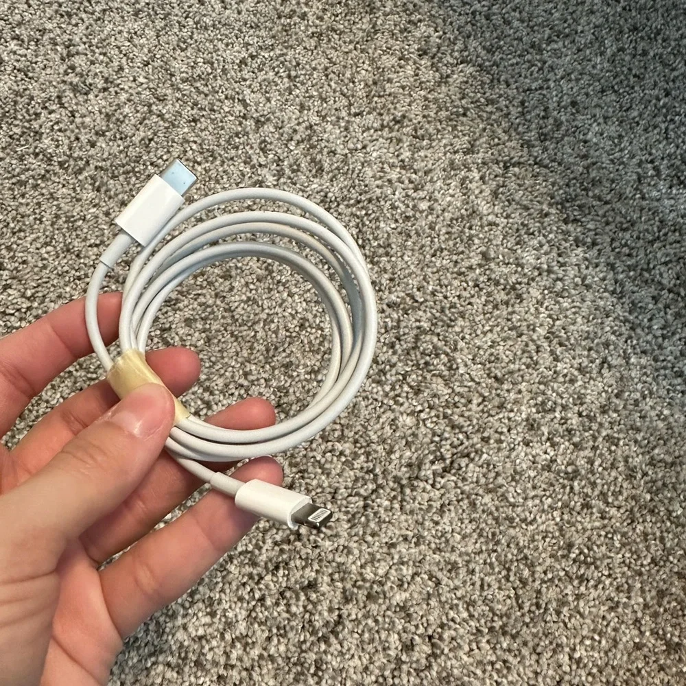 USBC to Lightening Cable